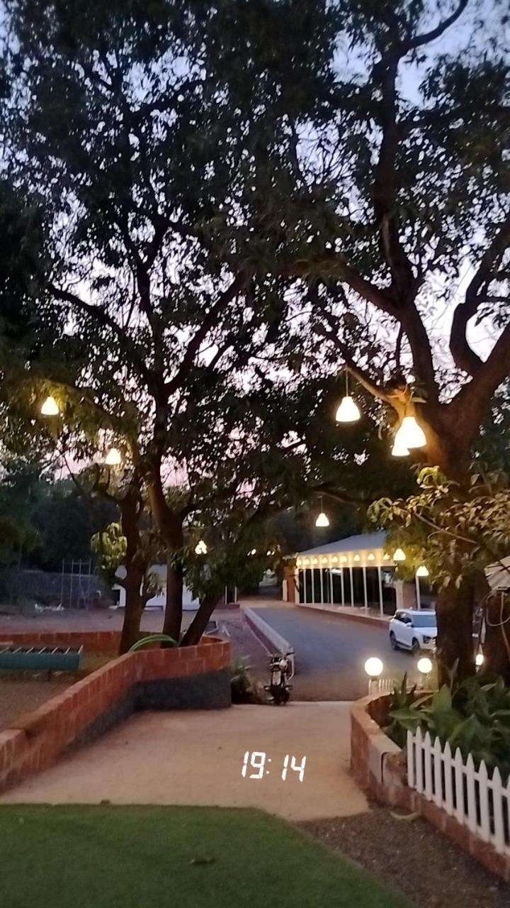 Nature'S Cove Resort Алибаг Экстерьер фото